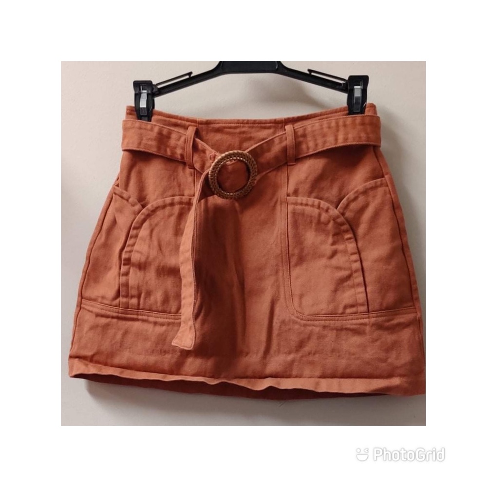 Mini skirt never used